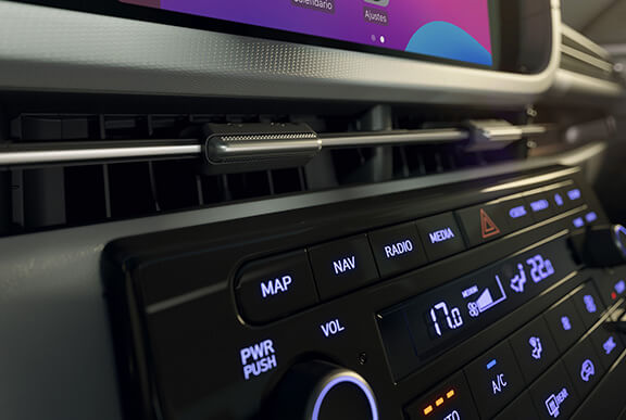 Aire acondicionado automático digital de dos zonas.